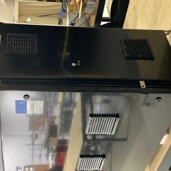 VRX-10k-0460 SR2 460 V wye precision outdoor automatic voltage regulator